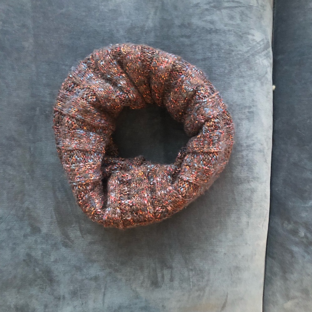 Infinity scarf - Picture 2 of 5